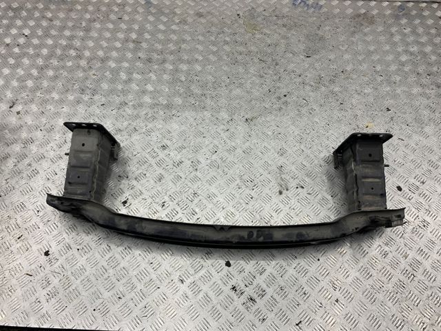 Балка бампера переднього 51117229085 BMW