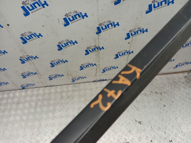 Автомобільний рейлінг на дах правий 51137158530 BMW