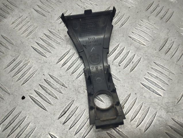 Ободок решітки радіатора 51137347382 BMW