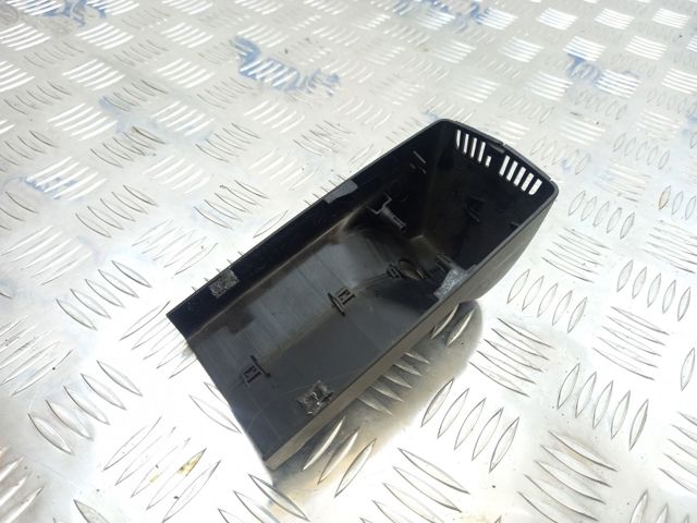 Накладка (кришка) кронштейна дзеркала салону 51169275005 BMW