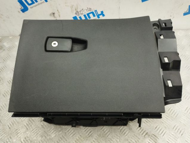 Ящик для рукавичок (бардачок) 51169490194 BMW