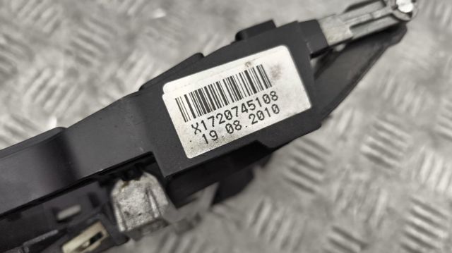 Тримач зовнішньої ручки дверей, передньої лівої 51217265081 BMW