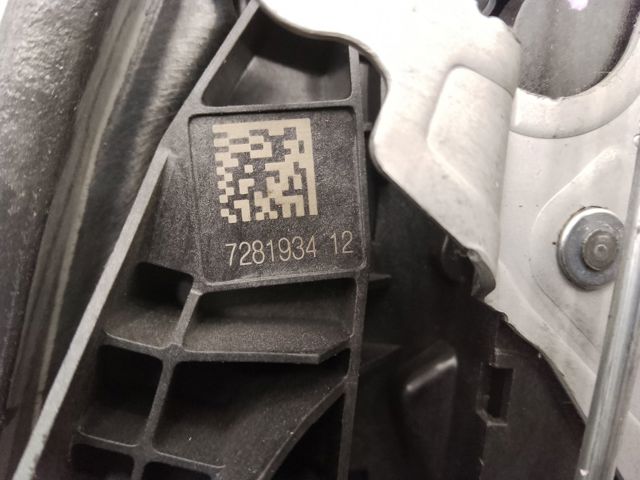 Замок передніх пасажирських дверей 51217281934 BMW