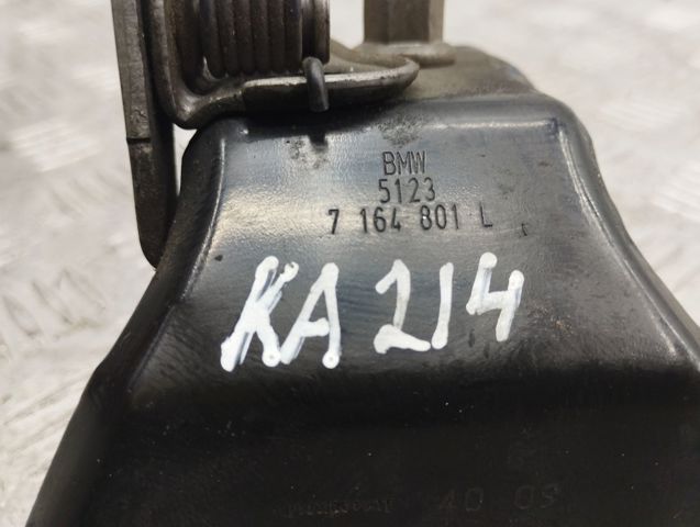 Стояк-гак замка капота 51237164801 BMW