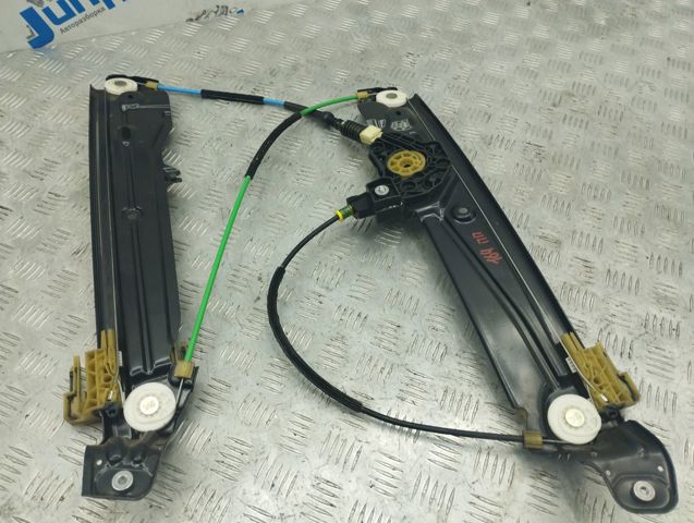 Склопідйомник передньої правої двері 51337182132 BMW