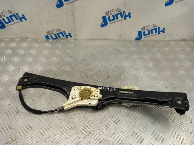 Механізм склопідйомника двері задньої, лівої 51357166381 BMW