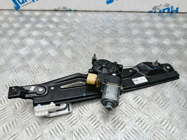Механізм стеклопод'емника двері задньої, правої 51357462606 BMW