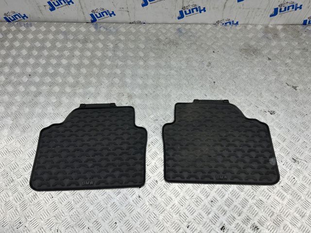 Гумові килимки задні 51470427558 BMW
