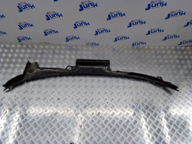 Жабо 51717184563 BMW