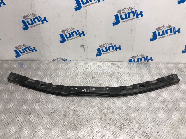 Кронштейн бампера переднього, центральний 5252106020 TOYOTA