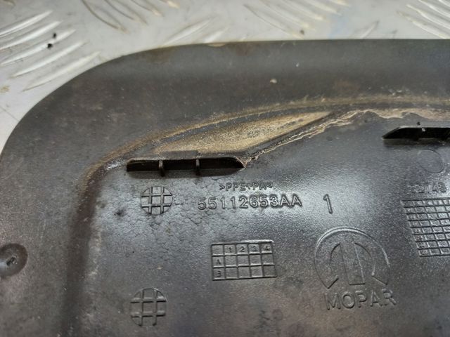 Дверцята бензобака 55112653AA CHRYSLER