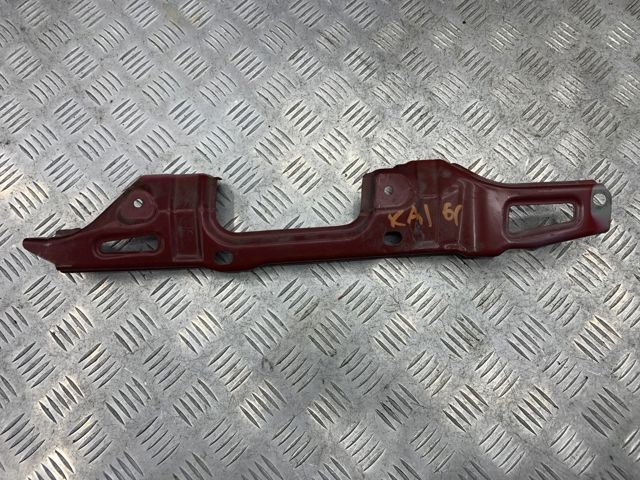 Кронштейн кріплення крила переднього правого, передній 57160SG0009P SUBARU