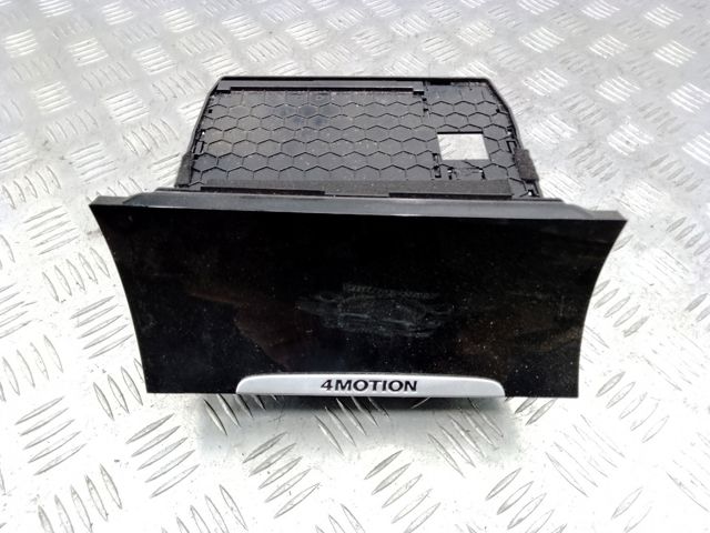 Попільничка 5G1863391F82V VAG