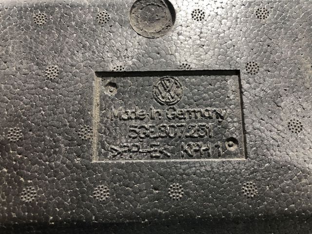 Наповнювач бампера заднього 5GE807251 VAG