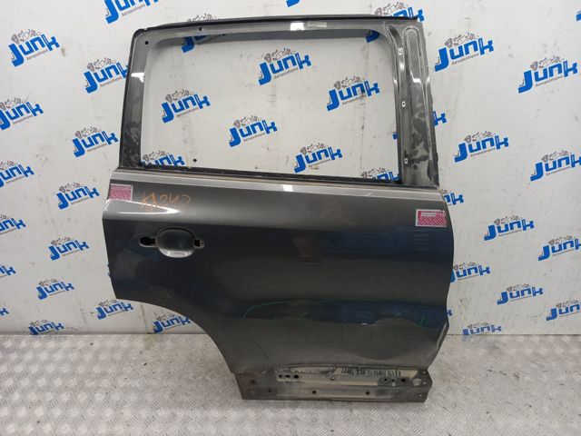 Двері пасажирські задні праві Фольксваген Тігуан I