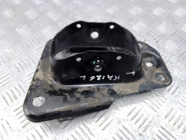 Кронштейн передній заднього поздовжнього важеля 5QM505129 VAG