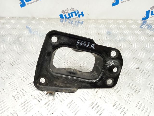 Кронштейн передній заднього поздовжнього важеля 5QM505130 VAG