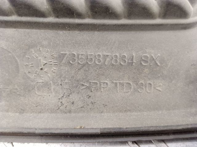 Решітка переднього бампера, ліва 5XB62LXHAA CHRYSLER