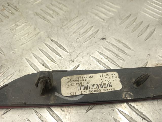 Катафот (відбивач) заднього бампера, правий 600770600C TESLA