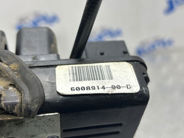 Замок задніх дверей, правих 600891400D TESLA