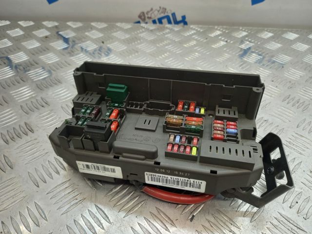 Реле запобіжників 61149145115 BMW