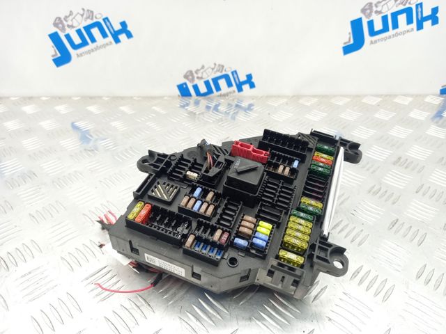 Блок запобіжників задній, салонний 61149259469 BMW
