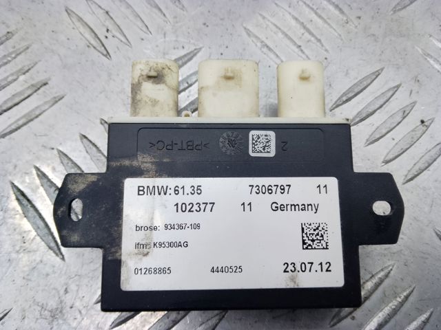 Датчик відкриття кришки багажника/задніх дверей (ляди) 61357306797 BMW