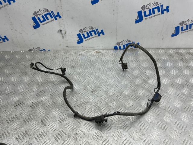 Сопло склоомивача вітрового скла 61667213281 BMW