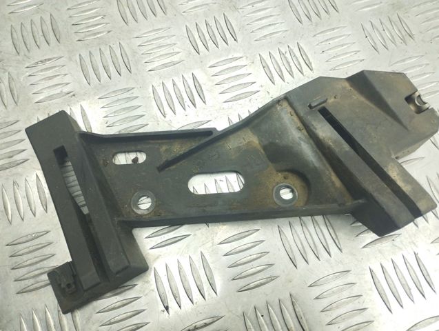 Кріплення фари передньої, правої 625641CA0A NISSAN