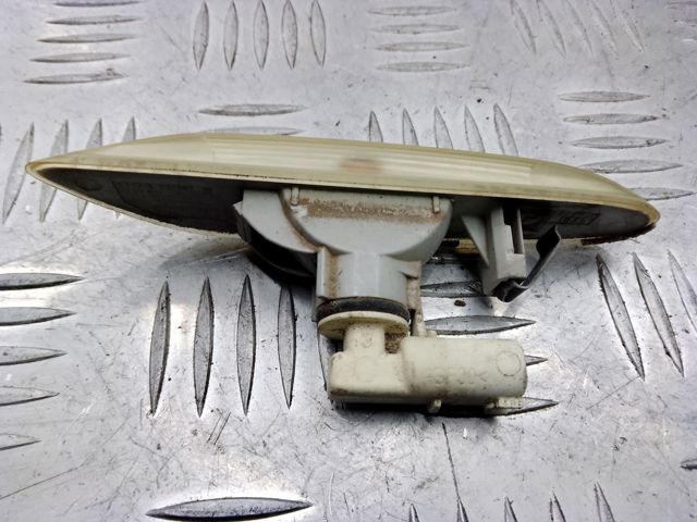Покажчик повороту на крилі 63136932997 BMW