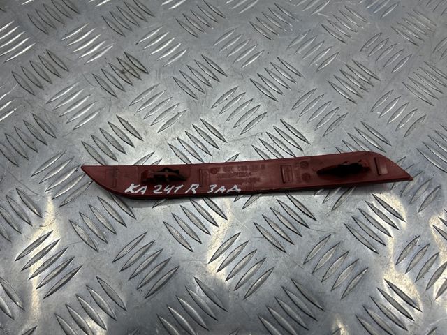 Правий катафот заднього бампера 63147382234 BMW