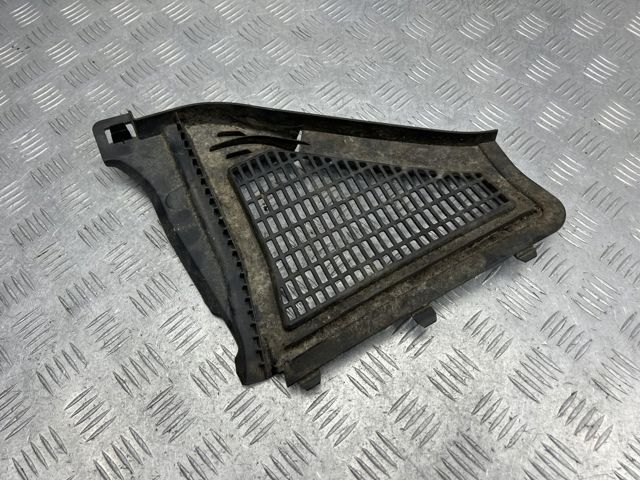 Підкрилок заднього крила, лівий 64319184004 BMW
