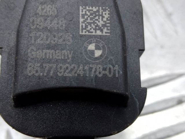 Датчик Ейрбег передній 65779224178 BMW