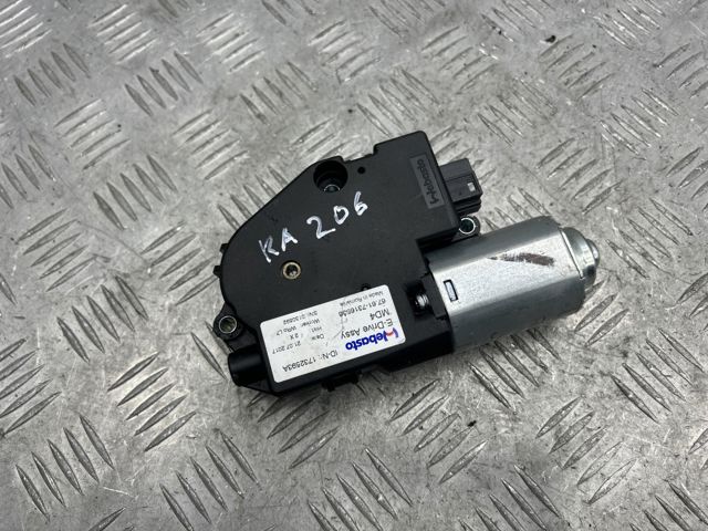 Мотор приводу люка 67617316536 BMW