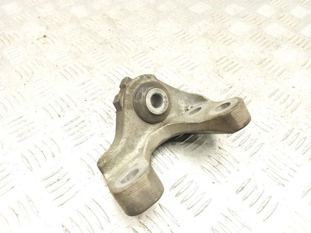 Кронштейн подушки (опори) двигуна, задньої 68172353AD CHRYSLER