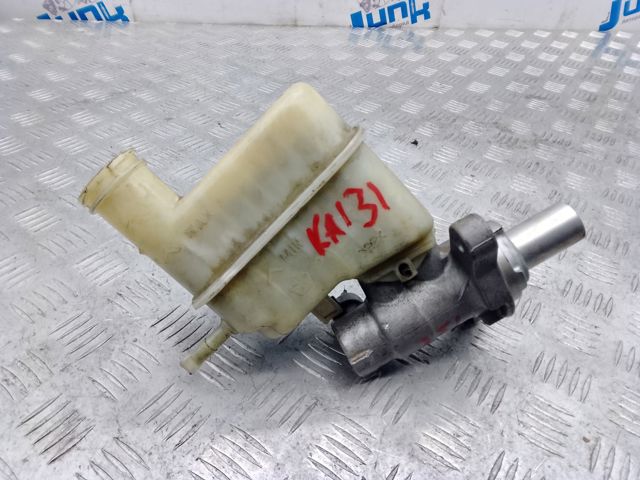Циліндр головний гальма (Гідротормоз) 68211881AB CHRYSLER
