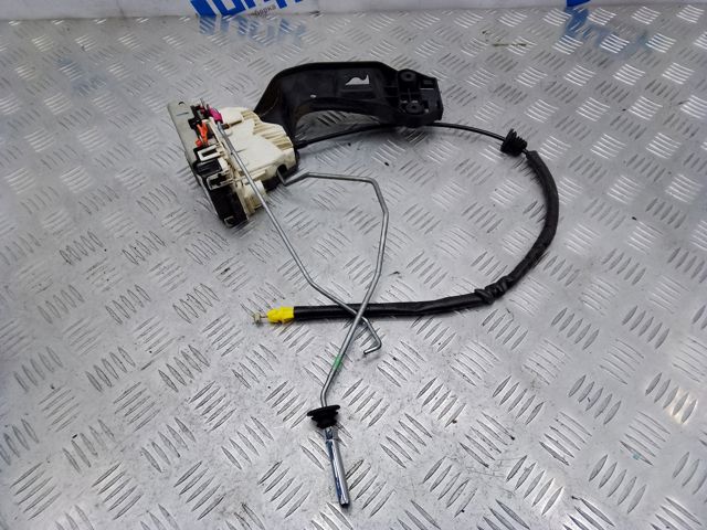 Замок водійських дверей 68250661AC CHRYSLER