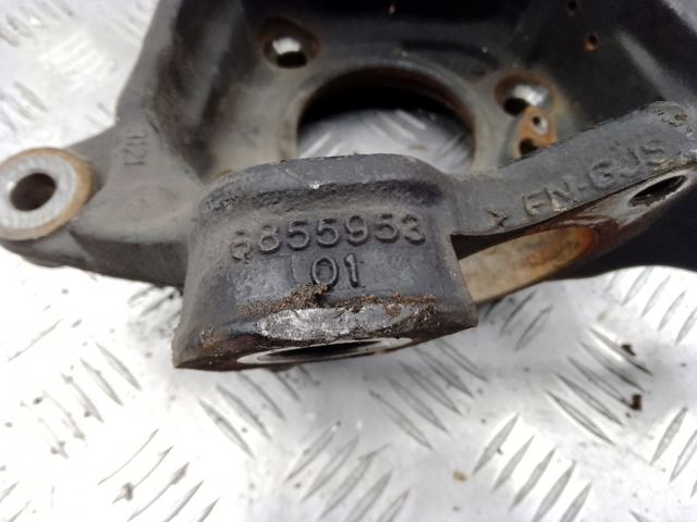 Цапфа поворотного кулака 6855953 BMW