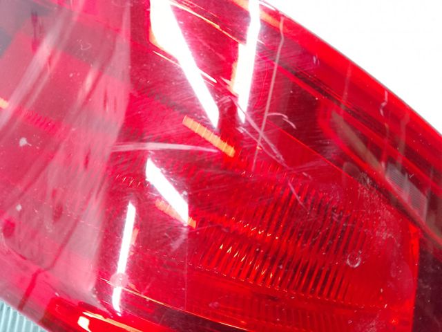 Задній правий зовнішній ліхтар 7200820 BMW