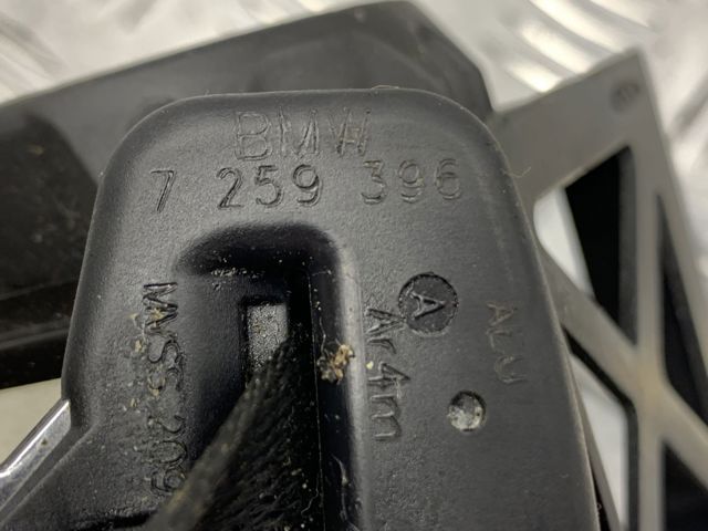 Ремінь безпеки задній 72117259396 BMW