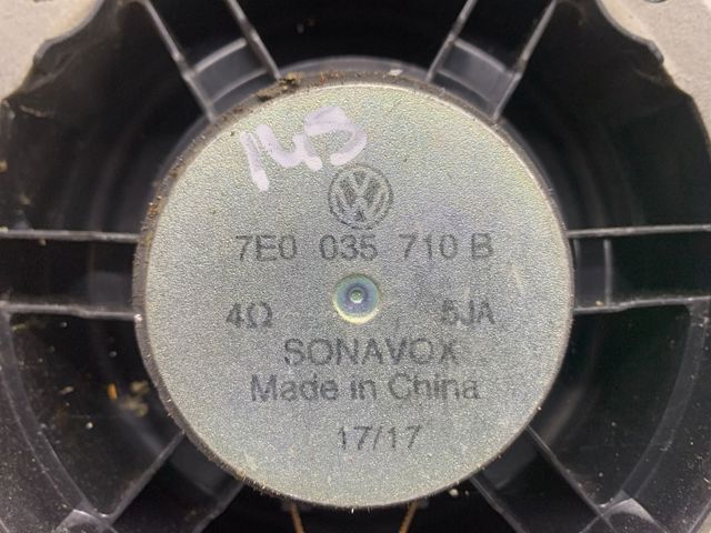 Динамік задньої двері 7E0035710B VAG