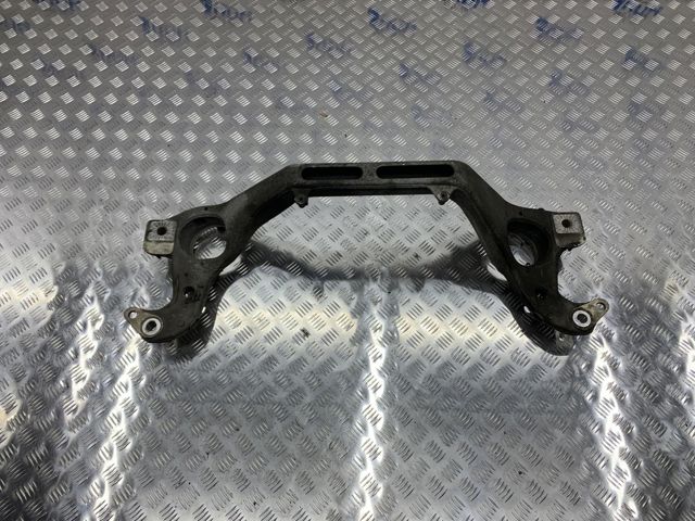 Підрамник двигуна 7L0199207A PORSCHE