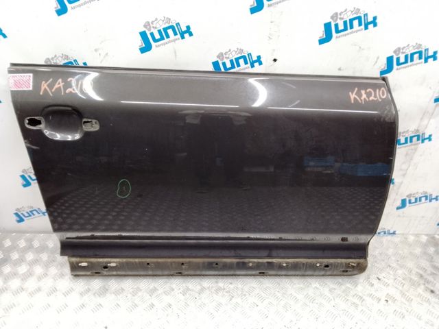 Дверка передня права 7L0831056L VAG