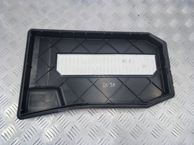 Кришка акумулятора (АКБ) 7L0864643B PORSCHE
