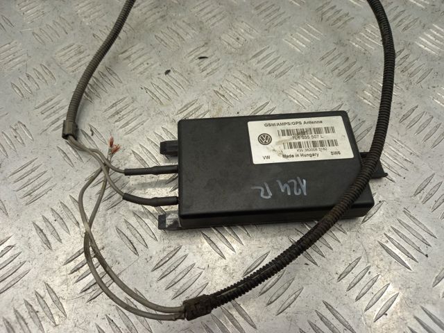 Підсилювач сигналу антени 7L6035507L VAG