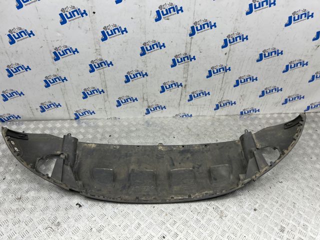 Сплитер переднього бампера 7L6807061AC9B9 VAG