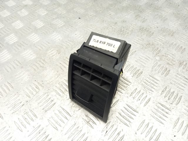 Решітка повітроводу ліва 7L6819703L3X1 VAG