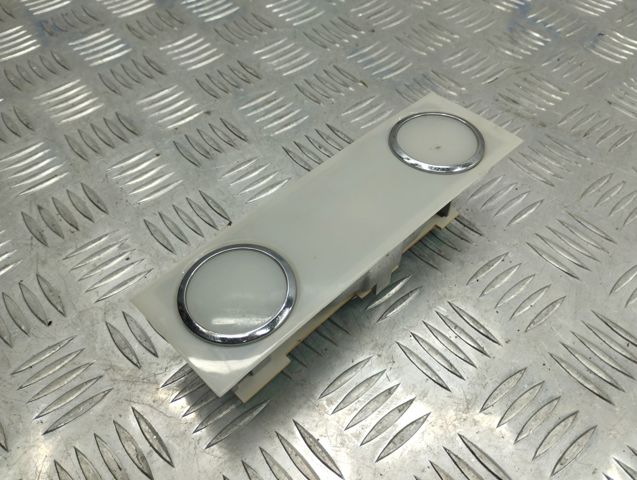 Плафон освітлення кабіни 7L6947105A VAG