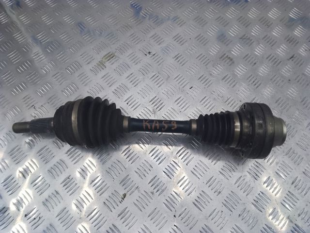 Вісь передня 7P0407271B VAG