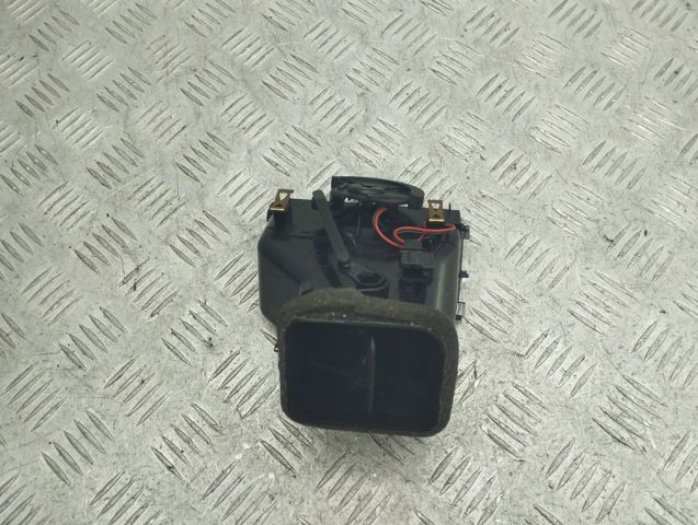 Решітка повітроводу ліва 7P1819703UBN VAG